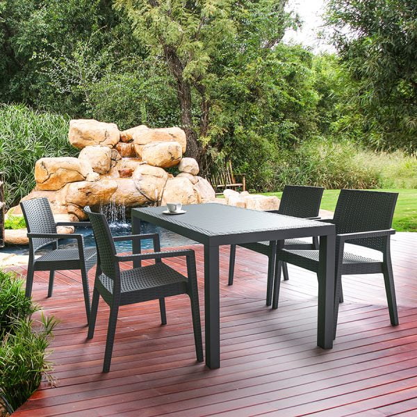 Fashion resin patio table and chairs